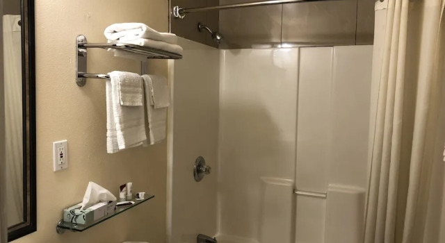 Семейный номер Standard с балконом Lamplighter Motel Clearlake