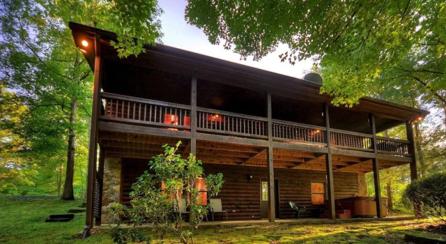 Loon Loft, Rezervați Hotel Fry Statele Unite ale Americii