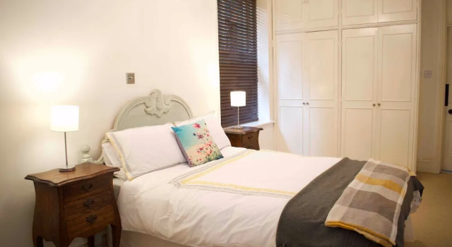 1 Bedroom Apartment in West London