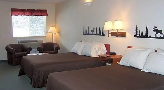 Legend Cottage Inn, Rezerwuj Dom wakacyjny Bellaire Michigan