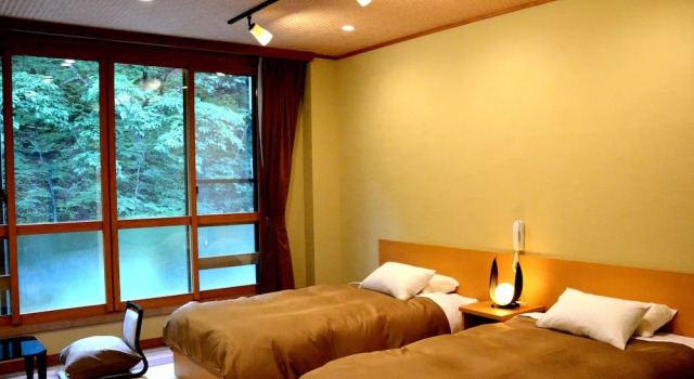 Двухместный номер Standard с видом на реку Shirahone Onsen Tsuruya Ryokan