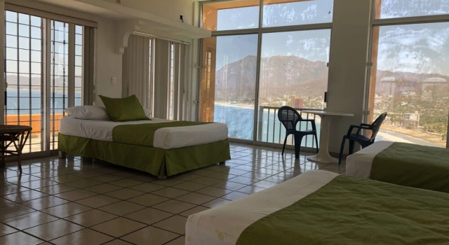 Номер Deluxe Casa Mexicana La Reyna