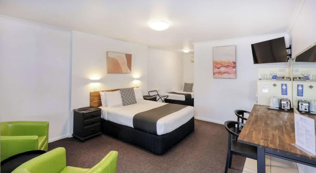 Четырёхместный номер Standard Caboolture Gateway Motel