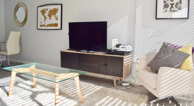 1 Bedroom Modern Apartment Dublin 4, Забронировать Апартаменты/квартира Отели Дублина с парковкой, рядом с Стадион для собачьих бегов Шелбурн-парк, Парковка