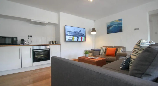 Apartment 4 - 2 Bedroom Apartment, Varaa Huoneisto Asunnot kohteessa Merseyside, Huoneisto