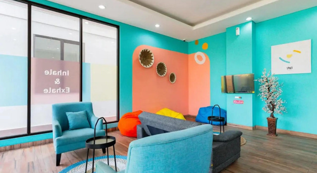 Sans Hotel Rajawali Surabaya, Book Hotel Hoteller i Krembangan med parkering, Parkering