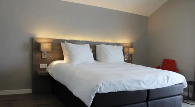 Номер Standard Schaluinenhoeve