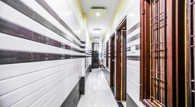 OYO 71693 Starlight Hotel, Rezervovat Hotel Sri Ganganagar Rajasthan