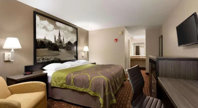Номер Standard Super 8 by Wyndham Lake Charles Northeast