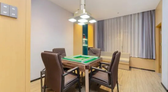 Люкс Deluxe Ousika International Hotel (Dongguan Huangjiang Woerma Tianhong Mall)
