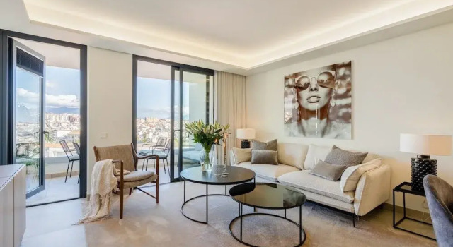 Inf2.6f - Modern and Bright City Apartment