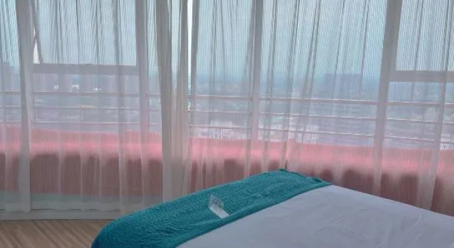 Люкс Deluxe Zibo Baiyueguang Homestay