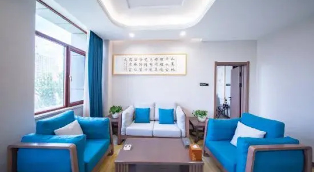 Люкс Business Jiangnan Hotel