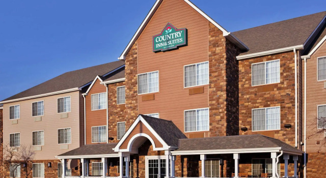 Country Inn and Suites - Omaha Airport, Rezerwuj Hotel Hotele w Omaha z basenem, Basen