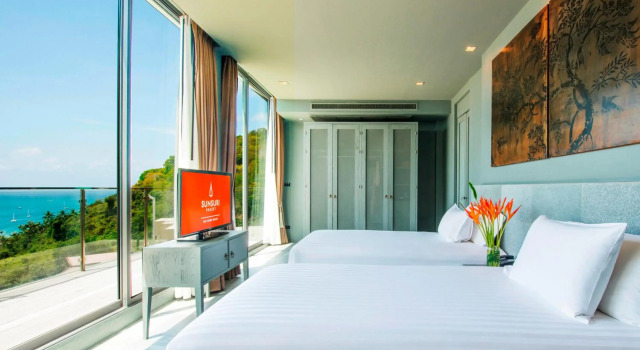 SUNSURI PHUKET, Nai Harn Beach