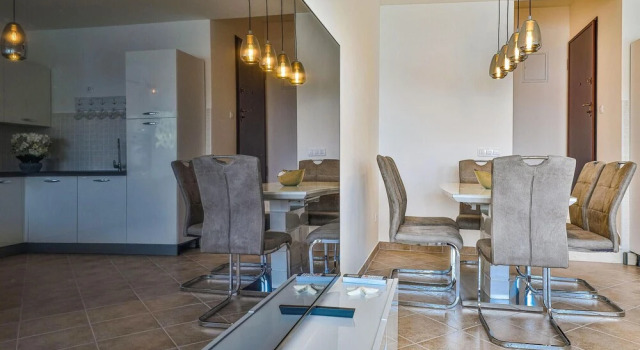 Stunning Apartment in Marina With Wifi and 3 Bedrooms, Забронировать Апартаменты/квартира Отели Марина с парковкой, Парковка