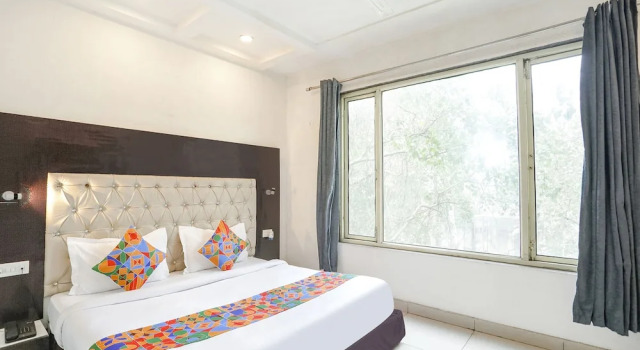 Номер Deluxe Fabhotel Madhuban Inn