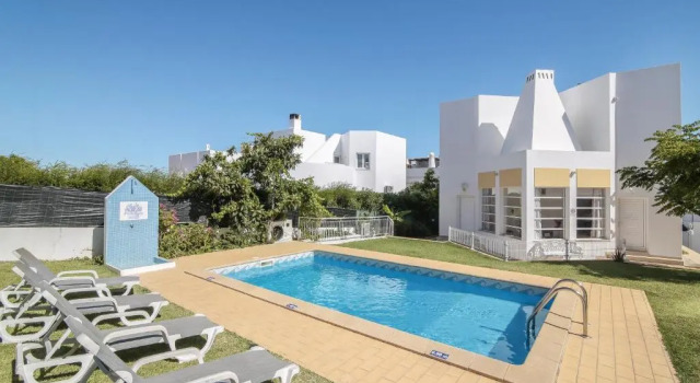 Villa Santo Estevao, Rezervasyon Villa Roja- Pé Algarve