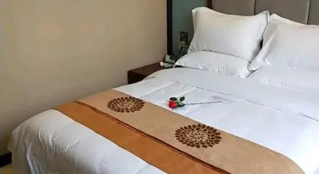 Minhe Hotel, Rezerwuj Hotel Siping Jilin