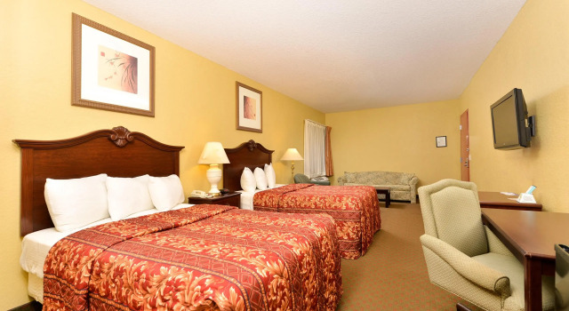Четырёхместный номер Standard Americas Best Value Inn Starke