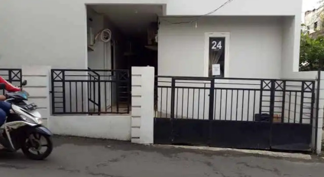 SPOT ON 2852 Kost Minimalis, Prenota Hotel Mampang 