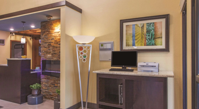 La Quinta by Wyndham Elizabethtown, Prenota Hotel Elizabethtown Kentucky