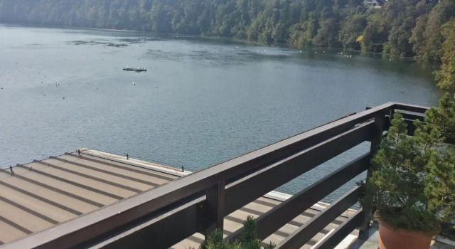 Двухместный номер Standard с балконом и с видом на озеро Gostisce Jezero