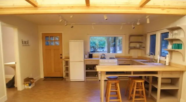 Pine Grove, Đặt Khách sạn Cobb Hoa Kỳ