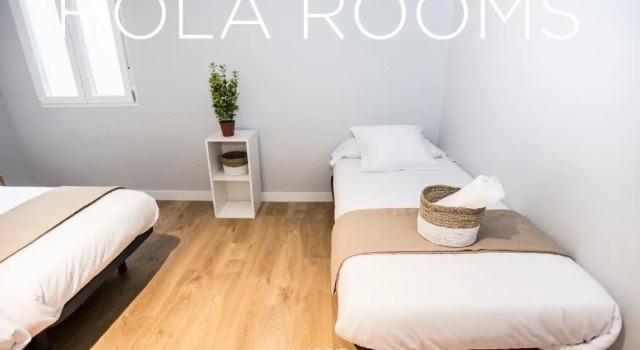 Трёхместный семейный номер Standard Hola Rooms