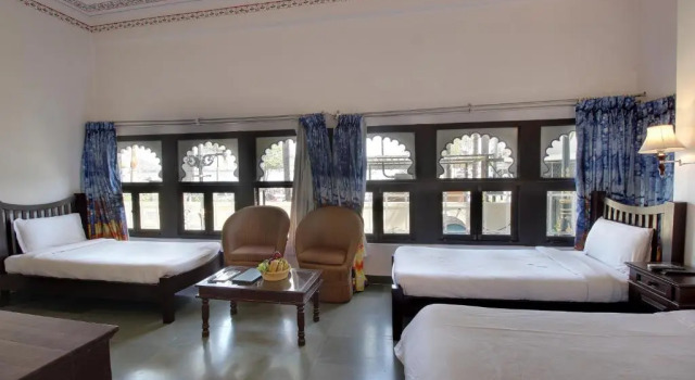 Семейный номер Standard с видом на озеро Panna Vilas - A Lake Facing Boutique Hotel