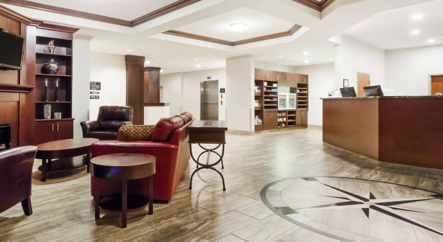 Ramada by Wyndham Creston, Buchen Sie Hotel Creston 