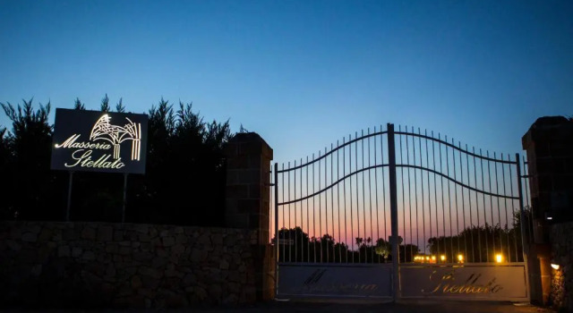 Masseria Stellato, Book Hotel Hotels in Copertino with Parking, Parking