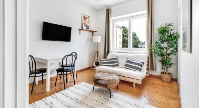 Студия WeHost Colorful Studio next to Park Puijonpuistikko in Vallila Neighborhood