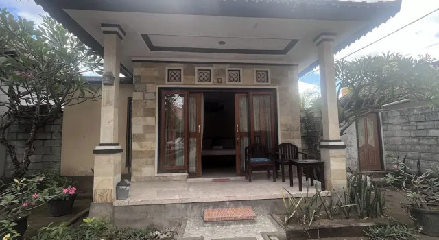 Бунгало с видом на бассейн Rama Garden Lembongan
