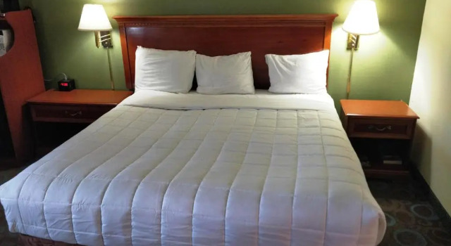Номер Standard Ventura Grand Inn