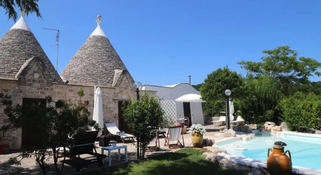 Коттедж с 2 комнатами Trulli Anna