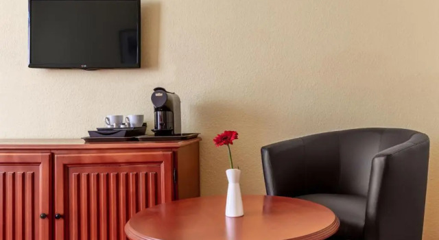 Полулюкс INVITE Hotel an der Kaiserburg