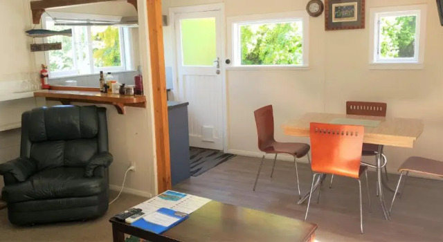 Семейный коттедж Lake Tekapo Cottages