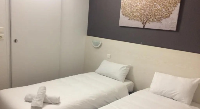 Europe Hotel, Rezervovat Hotel  
