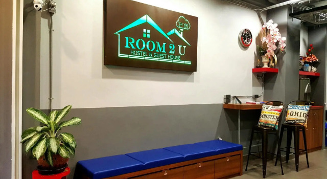 Кровать в общем номере Room2u