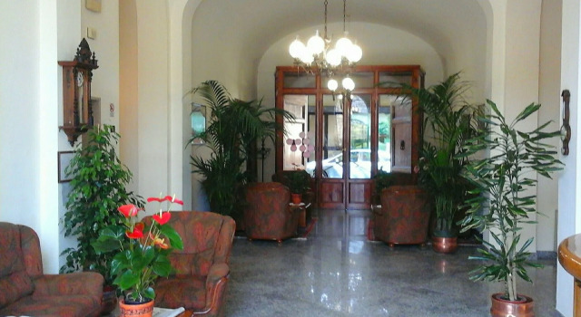 Albergo Roma, Buchen Sie Pension Lari Toskana