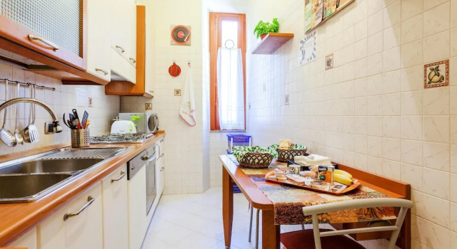 Apartment with 3 Bedrooms in Roma, with Wonderful City View And Wifi - 10 Km From the Beach, Забронировать Апартаменты/квартира Апартаменты Рима, рядом с Piazza San Giovanni in Laterano, Апартаменты/квартира