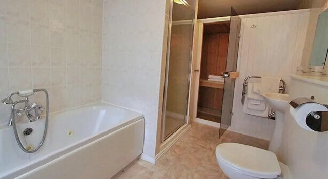 Номер Superior Centre Of Britain Hotel