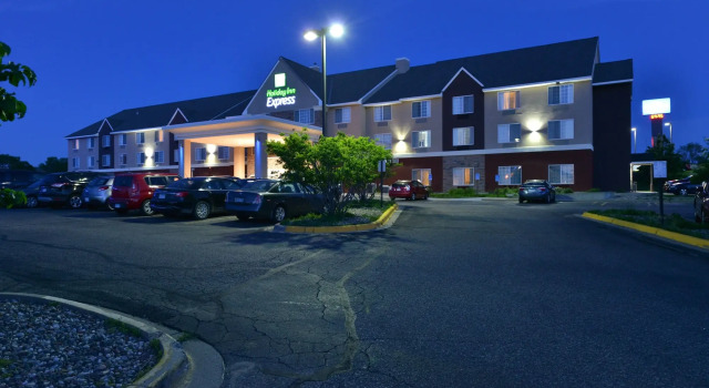 Holiday Inn Express St. Paul South - Inver Grove Heights, an IHG Hotel, Prenota Hotel Saint Paul 