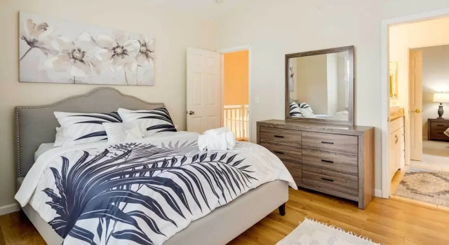 Коттедж Bright Tracy Vacation Rental w/ Patio!