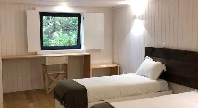 Barn House do Ecotourism Quinta Lamosa, Rezervovat Rekreační dům Hotely v Serra da Peneda s parkováním, Parkování