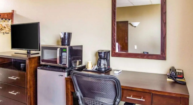 Номер Standard Econo Lodge Newport