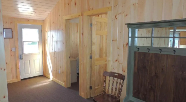 Коттедж с красивым видом из окна Angel Rock Waterfront Cottages and Vacation Homes