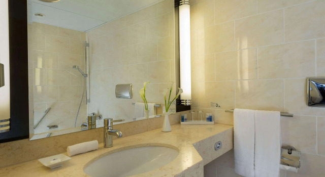Confort cameră Maritim Hotel Am Schlossgarten