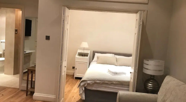 Cosy Apartment South Kensington, Varaa Huoneisto Asunnot kohteessa Merseyside, Huoneisto